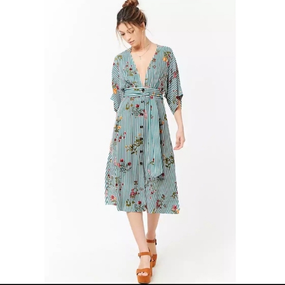 Forever 21 Dresses & Skirts - Forever 21 Dress Size Small